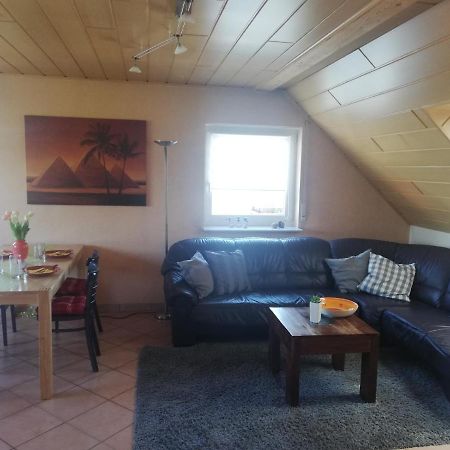 Anna - Neue Ferienwohnung Mit Blick Ins Gruene Ober-Abtsteinach Luaran gambar