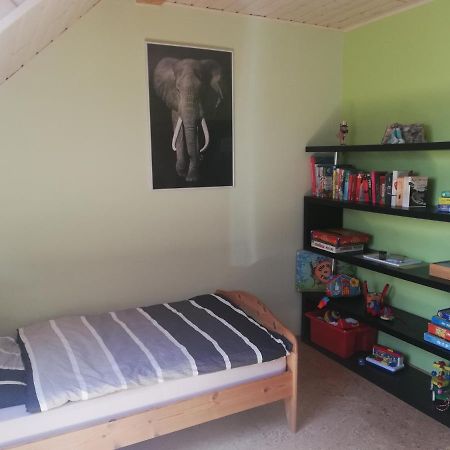 Anna - Neue Ferienwohnung Mit Blick Ins Gruene Ober-Abtsteinach Luaran gambar