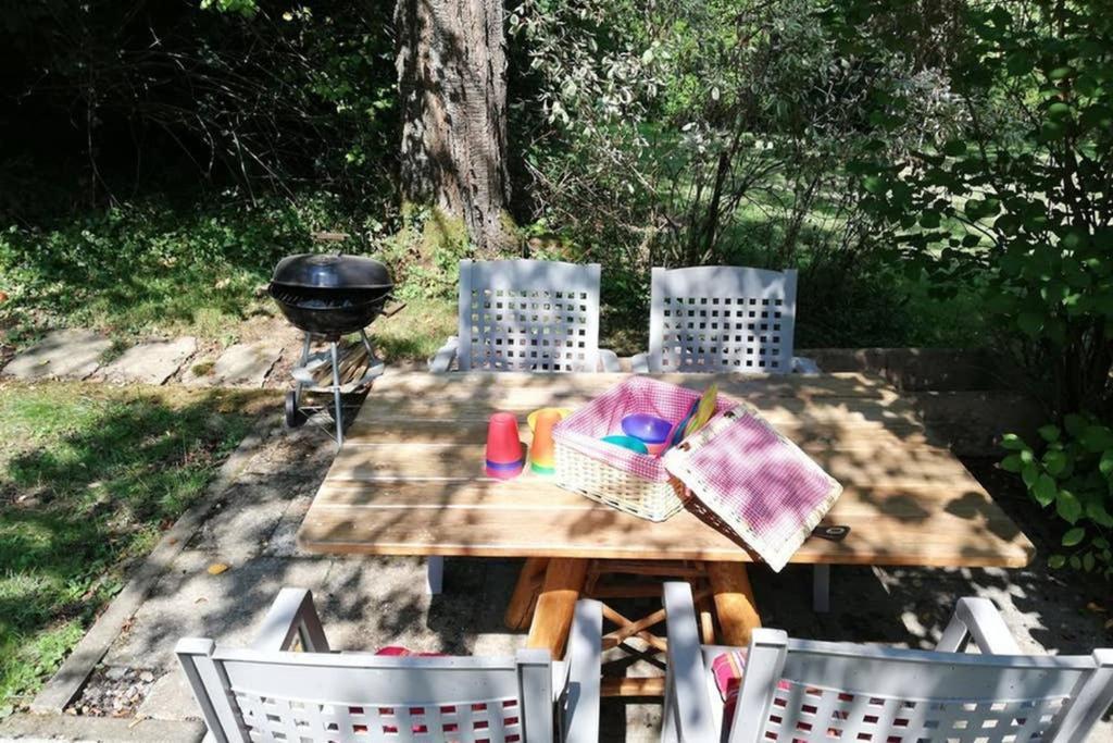 Anna - Neue Ferienwohnung Mit Blick Ins Gruene Ober-Abtsteinach Luaran gambar